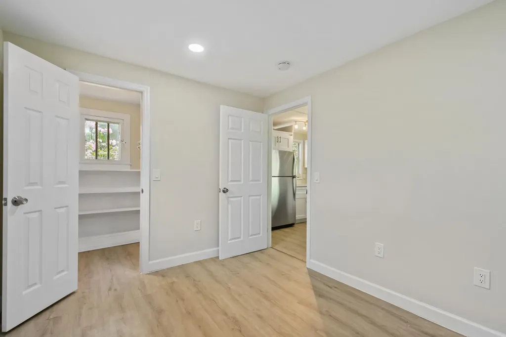 627 Bunker Road West Palm Beach FL 33405