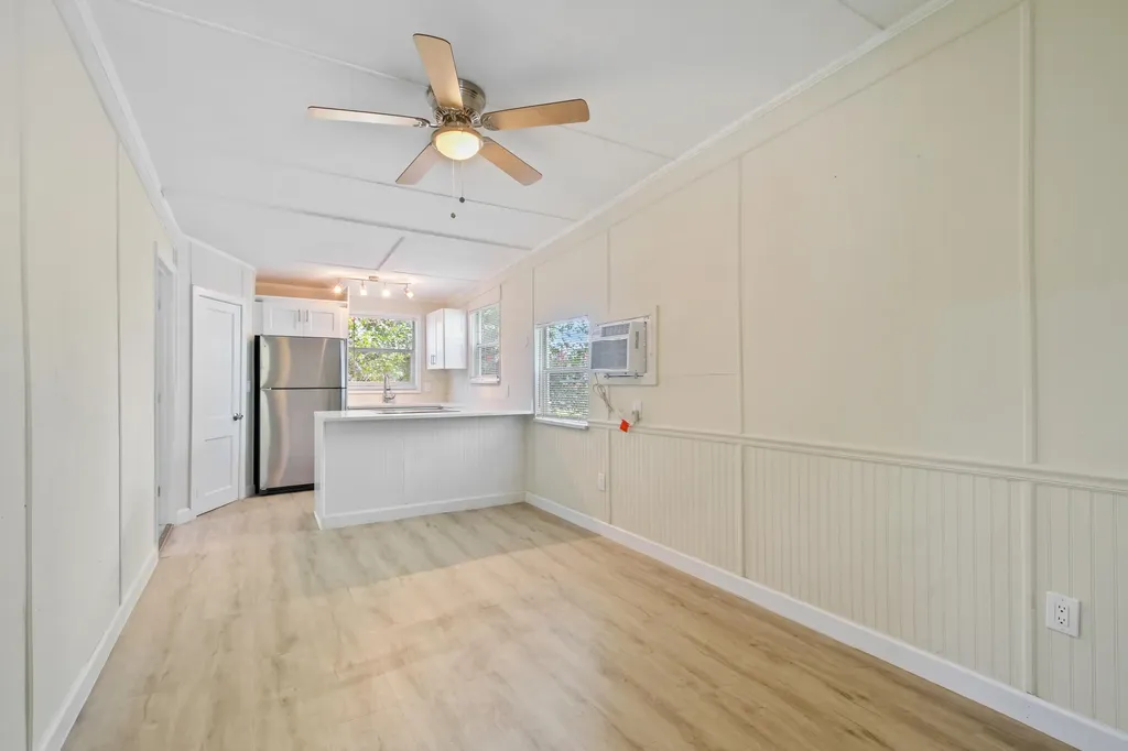 627 Bunker Road West Palm Beach FL 33405