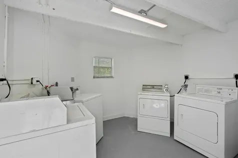627 Bunker Road West Palm Beach FL 33405