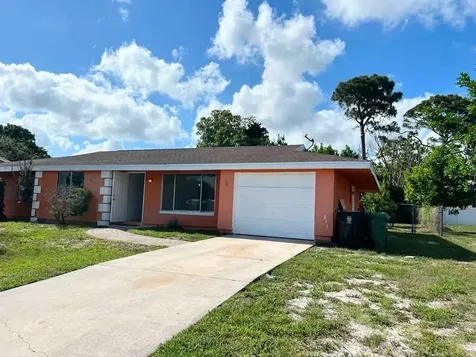 311 SW Homeland Road Port St Lucie FL 34953