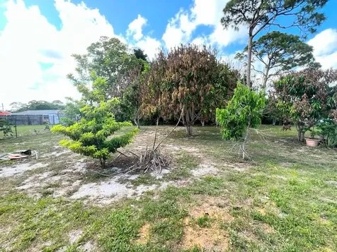311 SW Homeland Road Port St Lucie FL 34953
