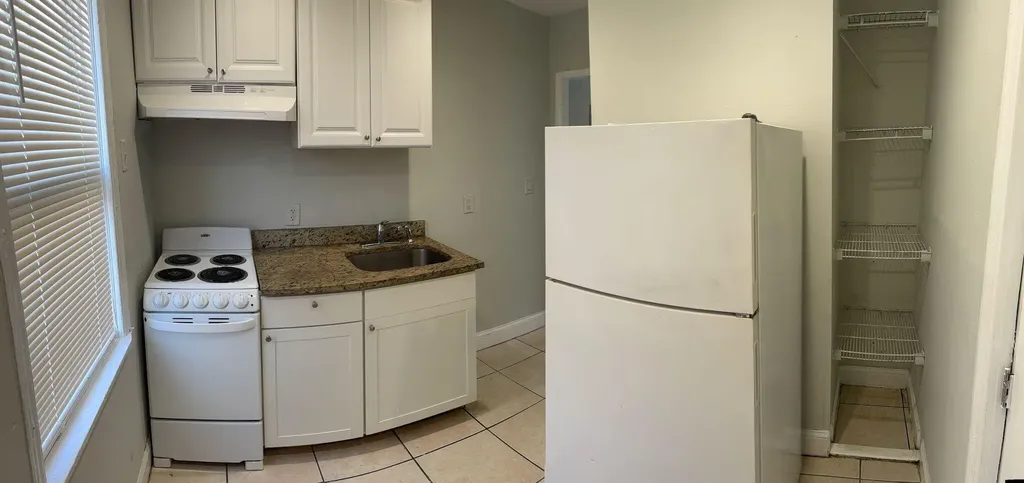 817 7th Street West Palm Beach FL 33401