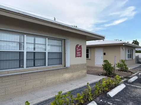 1017 SE 3rd Street Deerfield Beach FL 33441