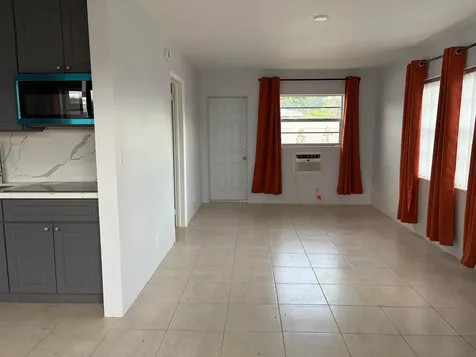 1017 SE 3rd Street Deerfield Beach FL 33441