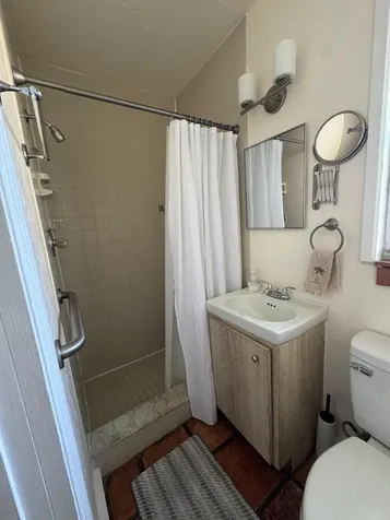 256 E 24th Street Riviera Beach FL 33404