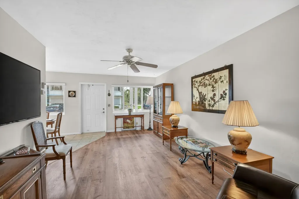 3240 Lake Osborne Drive Lake Worth Beach FL 33461