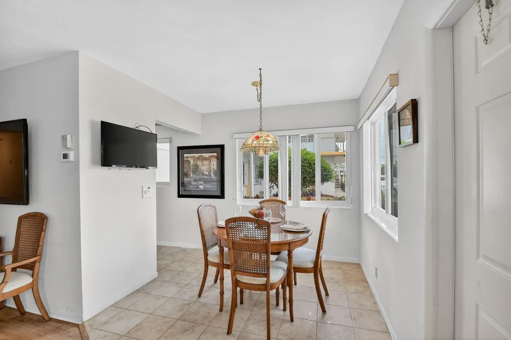 3240 Lake Osborne Drive Lake Worth Beach FL 33461