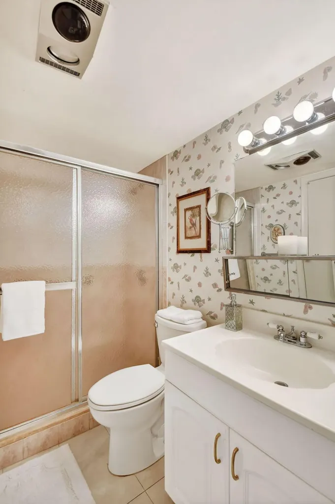 3240 Lake Osborne Drive Lake Worth Beach FL 33461