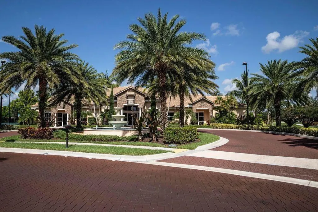 160 Rudder Cay Way Jupiter FL 33458