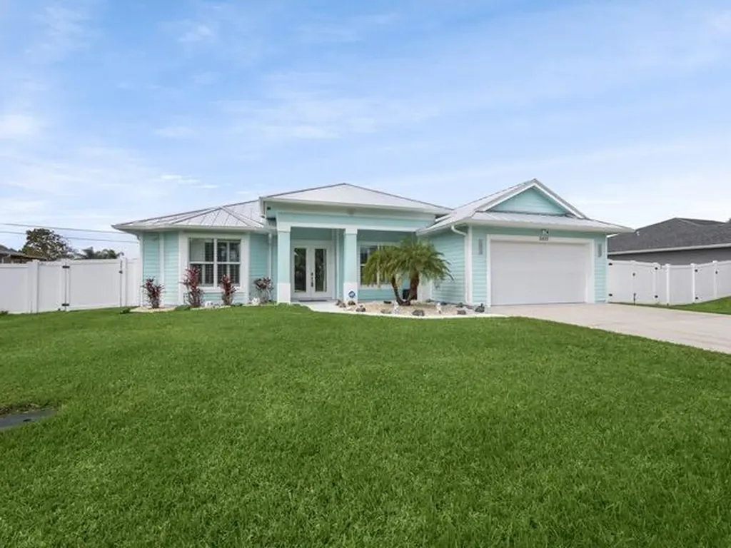 2420 SE Rock Springs Drive Port St Lucie FL 34952