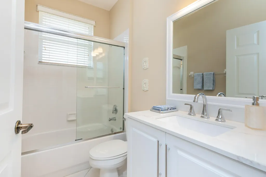 6657 Vía Roma Delray Beach FL 33446