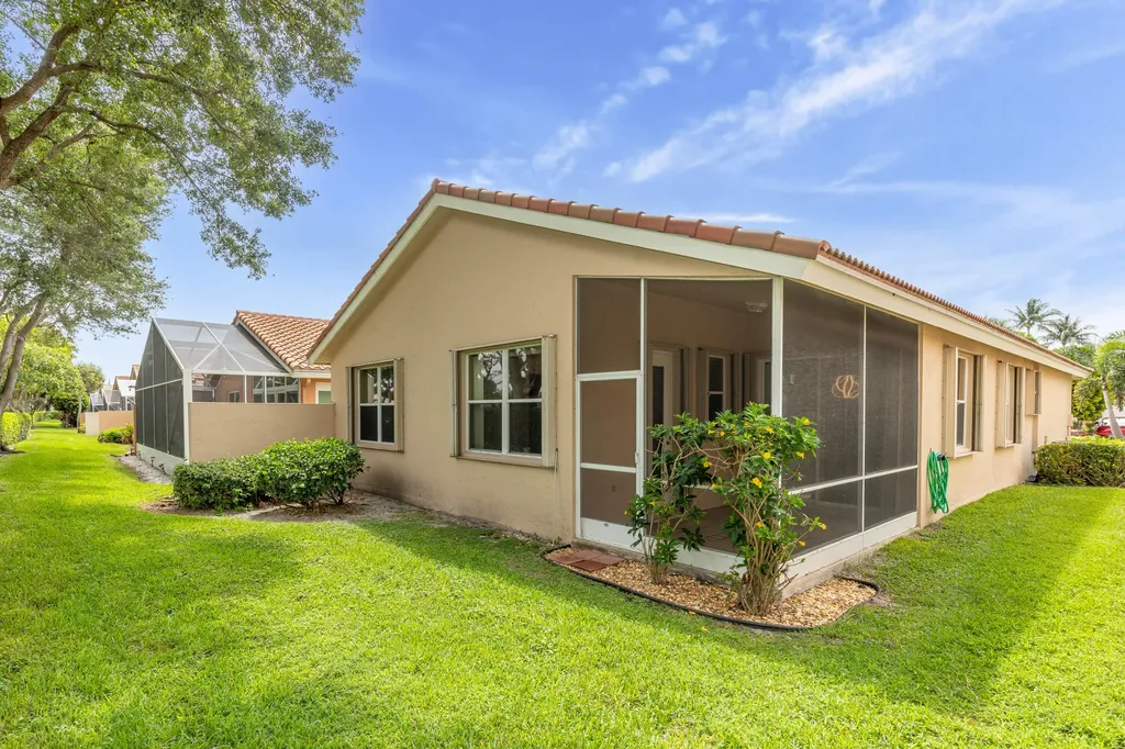 6657 Vía Roma Delray Beach FL 33446