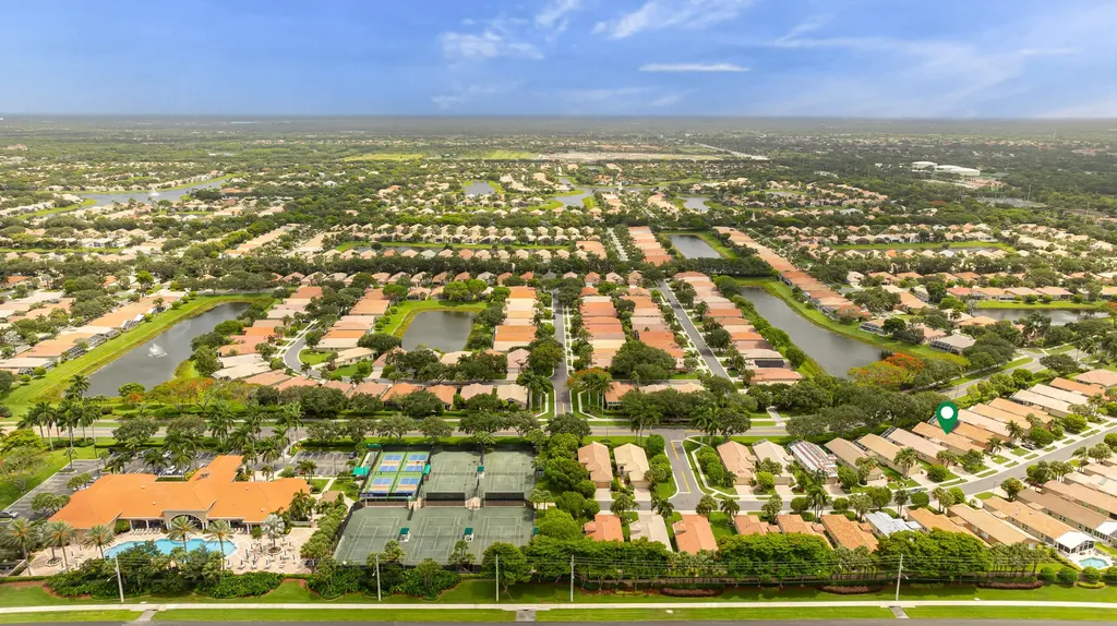 6657 Vía Roma Delray Beach FL 33446