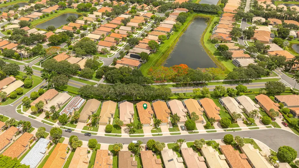 6657 Vía Roma Delray Beach FL 33446