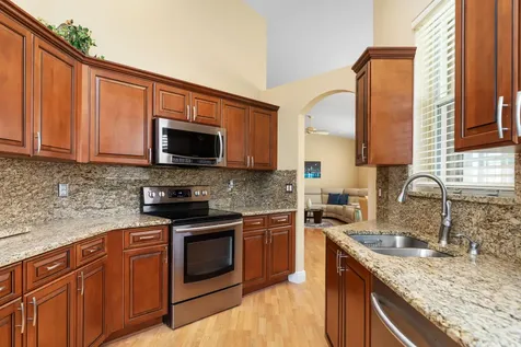 6657 Vía Roma Delray Beach FL 33446