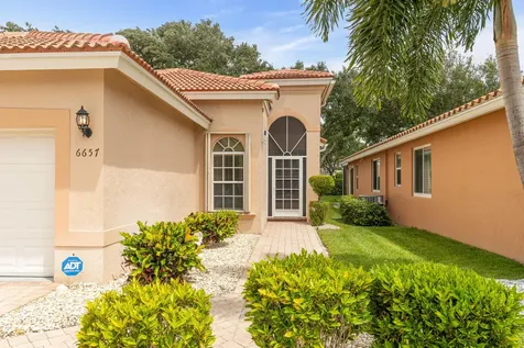 6657 Vía Roma Delray Beach FL 33446