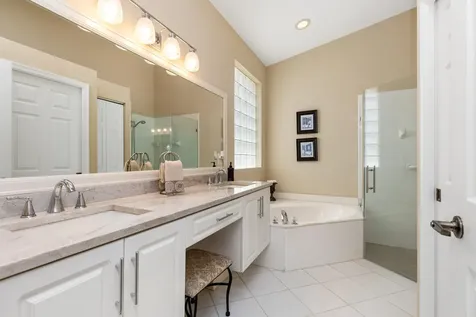 6657 Vía Roma Delray Beach FL 33446