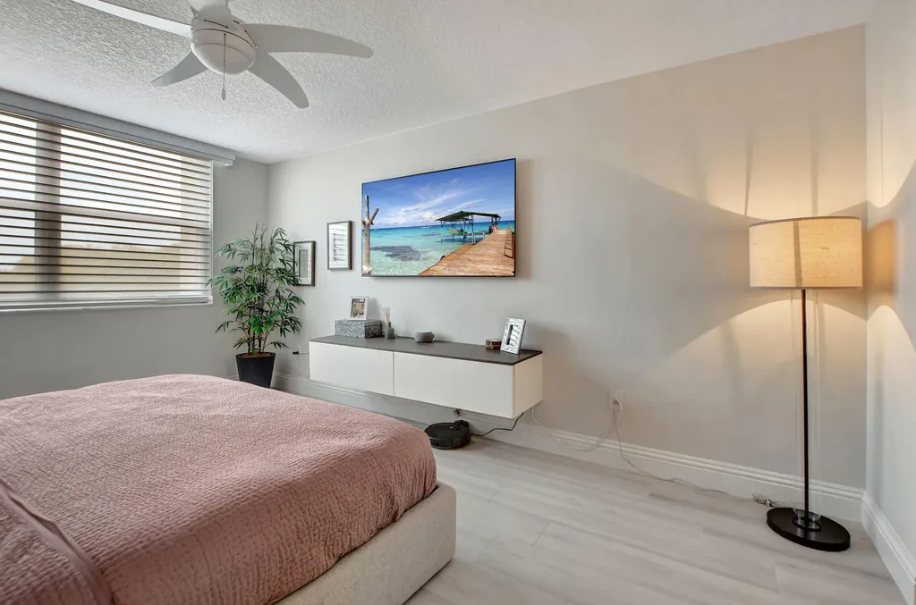 3594 S Ocean Boulevard Highland Beach FL 33487