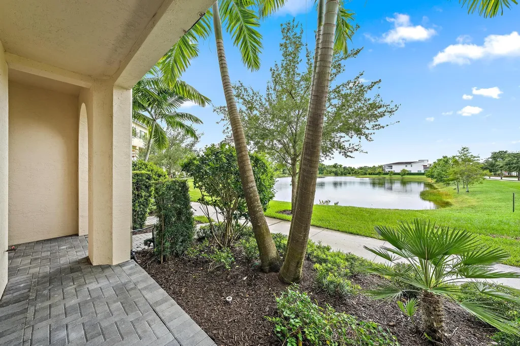 12639 Machiavelli Way Palm Beach Gardens FL 33418