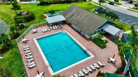 2745 SW 6th Street Delray Beach FL 33445