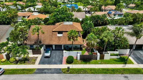 2745 SW 6th Street Delray Beach FL 33445