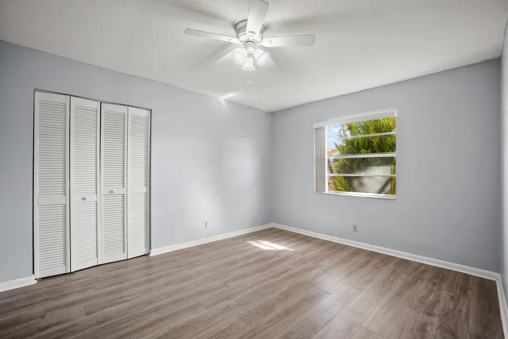 4128 Chestnut Avenue Palm Beach Gardens FL 33410