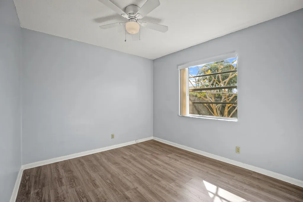 4128 Chestnut Avenue Palm Beach Gardens FL 33410