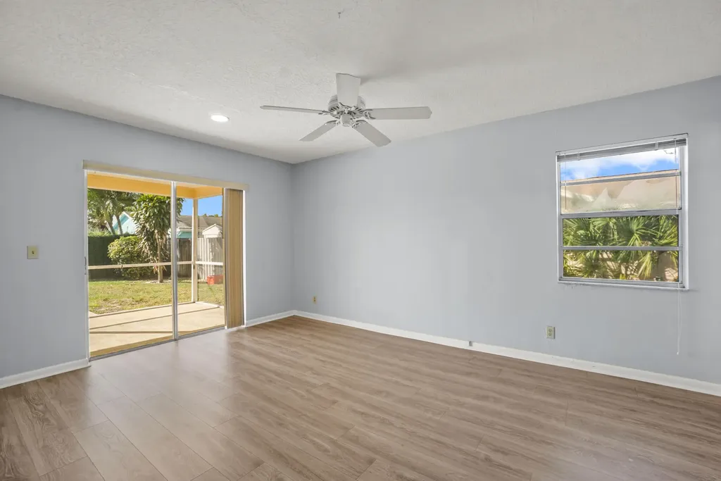 4128 Chestnut Avenue Palm Beach Gardens FL 33410