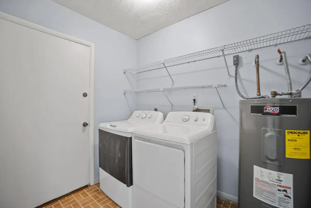 4128 Chestnut Avenue Palm Beach Gardens FL 33410