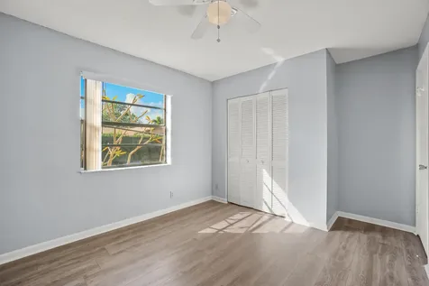 4128 Chestnut Avenue Palm Beach Gardens FL 33410
