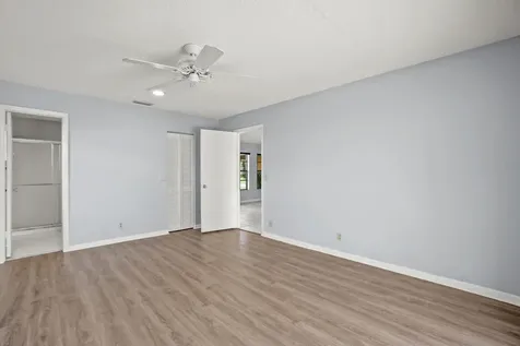 4128 Chestnut Avenue Palm Beach Gardens FL 33410