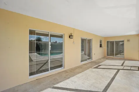 4128 Chestnut Avenue Palm Beach Gardens FL 33410