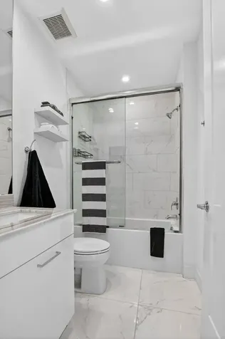 4021 NW 18th Way Boca Raton FL 33431