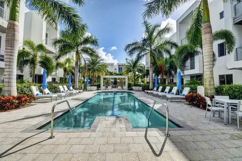 4021 NW 18th Way Boca Raton FL 33431