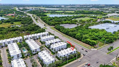 4021 NW 18th Way Boca Raton FL 33431