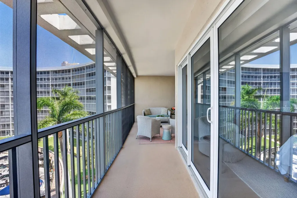 1427 E Hillsboro Boulevard Deerfield Beach FL 33441