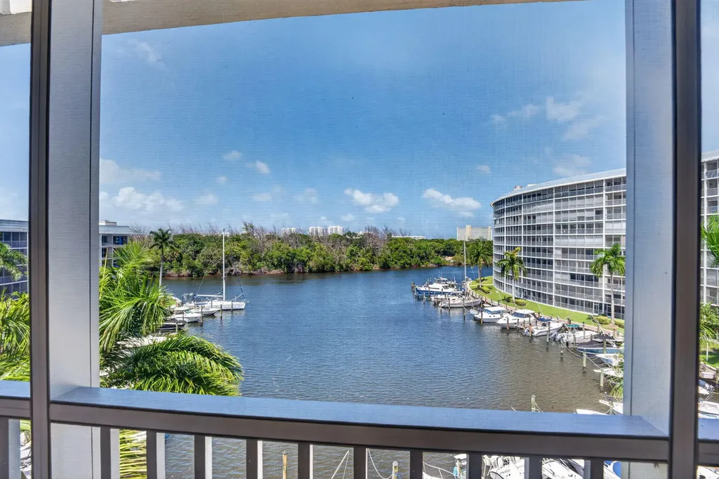 1427 E Hillsboro Boulevard Deerfield Beach FL 33441