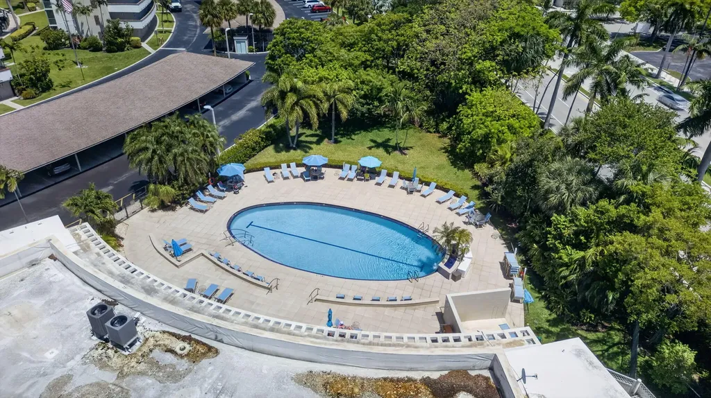 1427 E Hillsboro Boulevard Deerfield Beach FL 33441