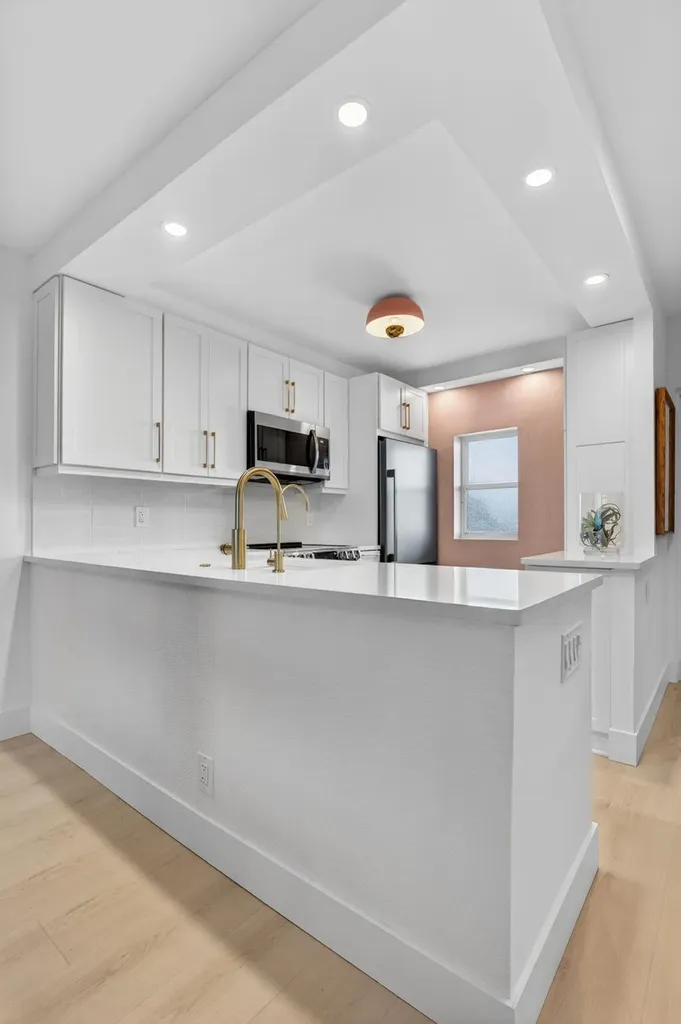 1427 E Hillsboro Boulevard Deerfield Beach FL 33441