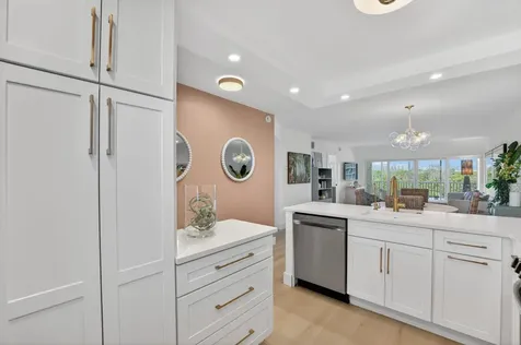 1427 E Hillsboro Boulevard Deerfield Beach FL 33441