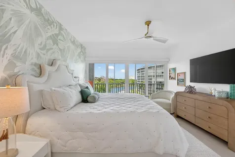 1427 E Hillsboro Boulevard Deerfield Beach FL 33441