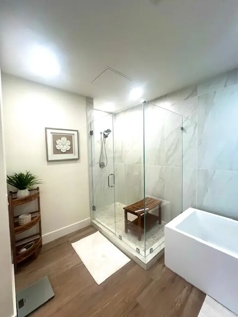 184 Lake Drive Palm Beach Shores FL 33404