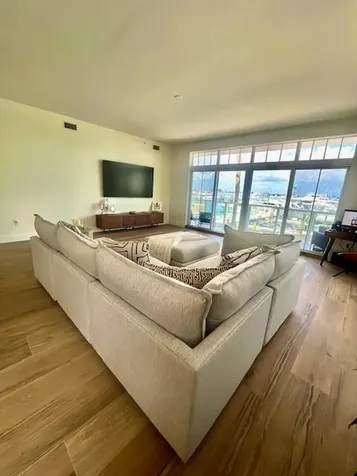 184 Lake Drive Palm Beach Shores FL 33404