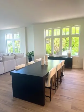 184 Lake Drive Palm Beach Shores FL 33404