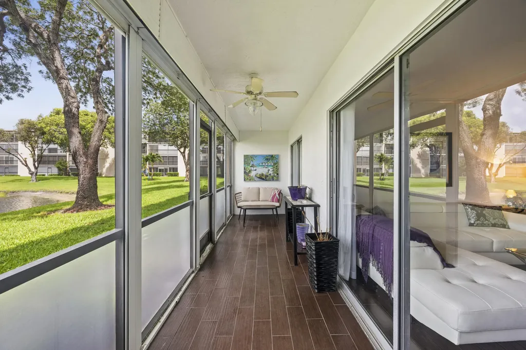 7146 Huntington Lane Delray Beach FL 33446