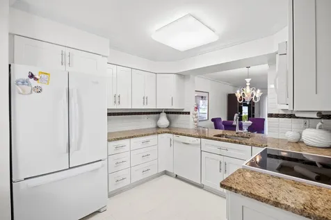 7146 Huntington Lane Delray Beach FL 33446