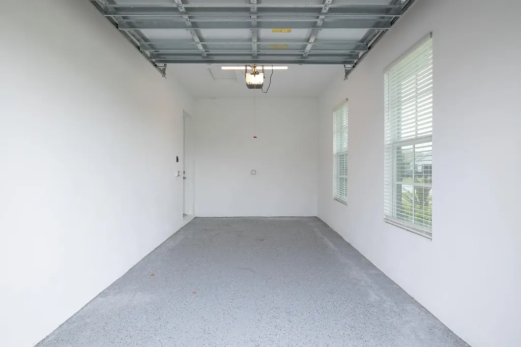 686 Hookline Circle Loxahatchee FL 33470