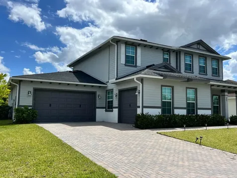686 Hookline Circle Loxahatchee FL 33470