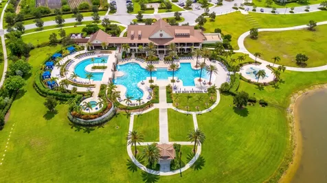 686 Hookline Circle Loxahatchee FL 33470