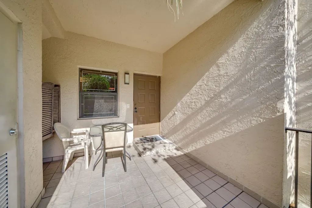 4217 NW 22nd Street Coconut Creek FL 33066